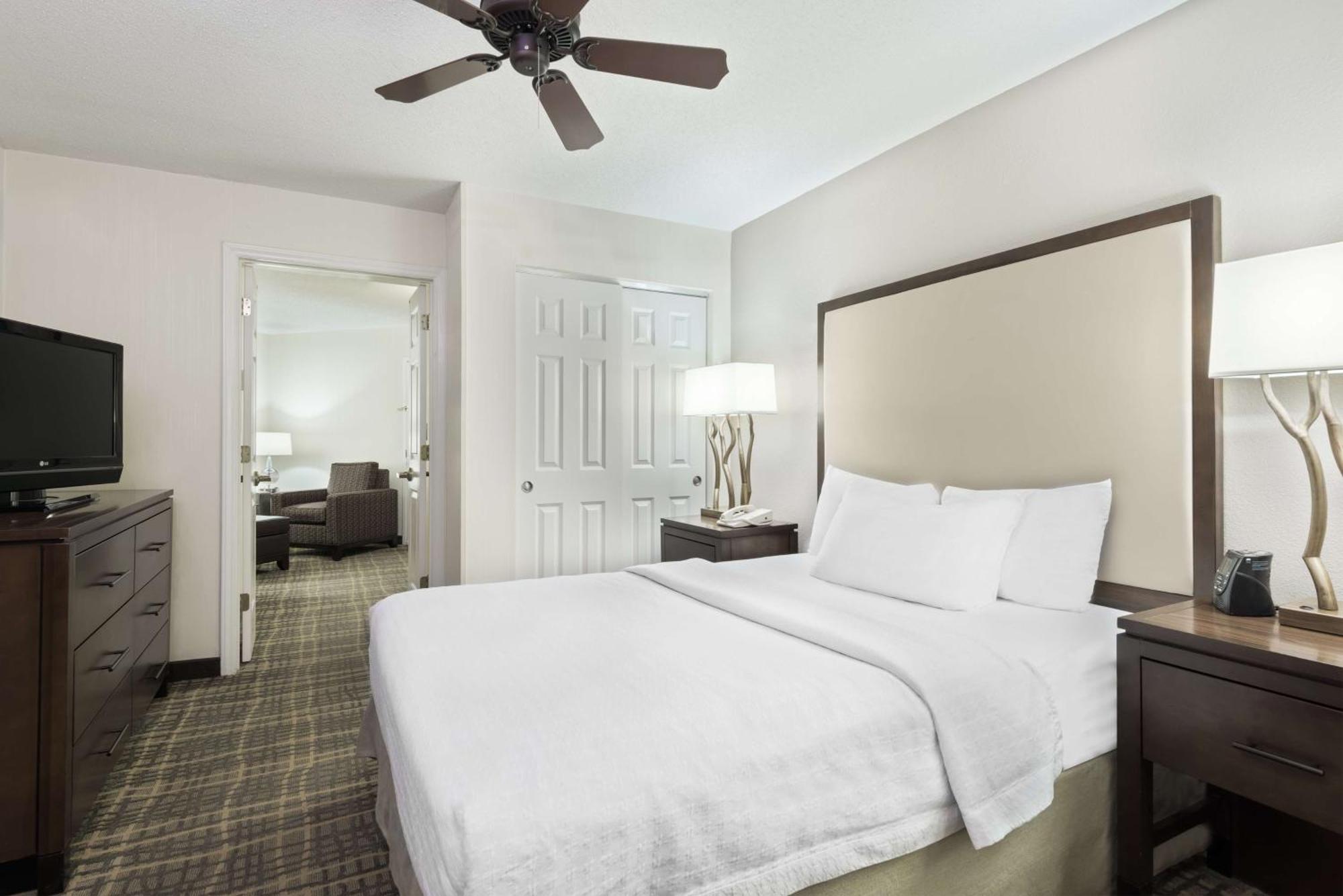 โฮมวู้ด สวีท บาย ฮิลตัน รอลีจ์ แคร็บทรี แวลเลย์ Hotel ราลลี ภายนอก รูปภาพ