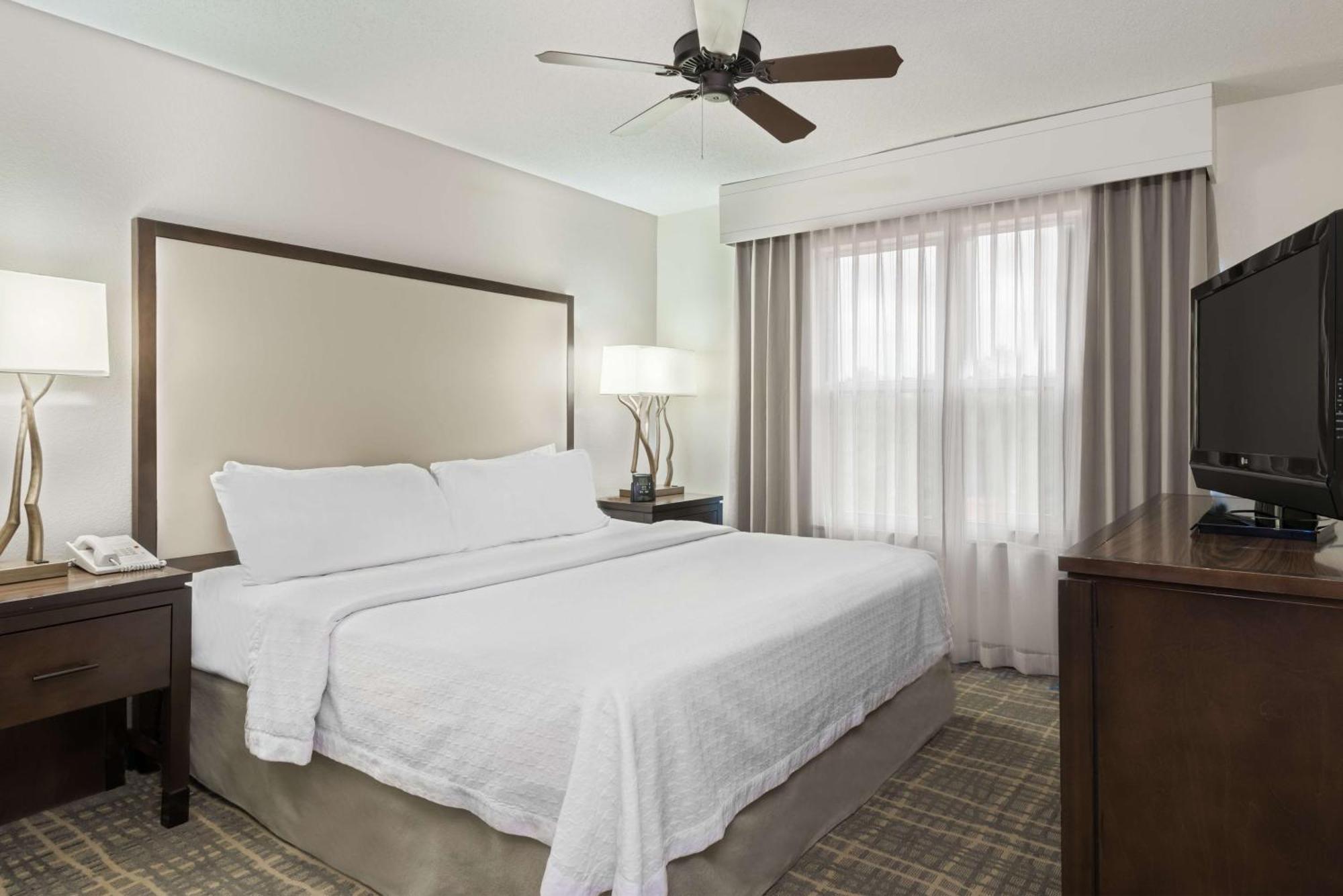 โฮมวู้ด สวีท บาย ฮิลตัน รอลีจ์ แคร็บทรี แวลเลย์ Hotel ราลลี ภายนอก รูปภาพ
