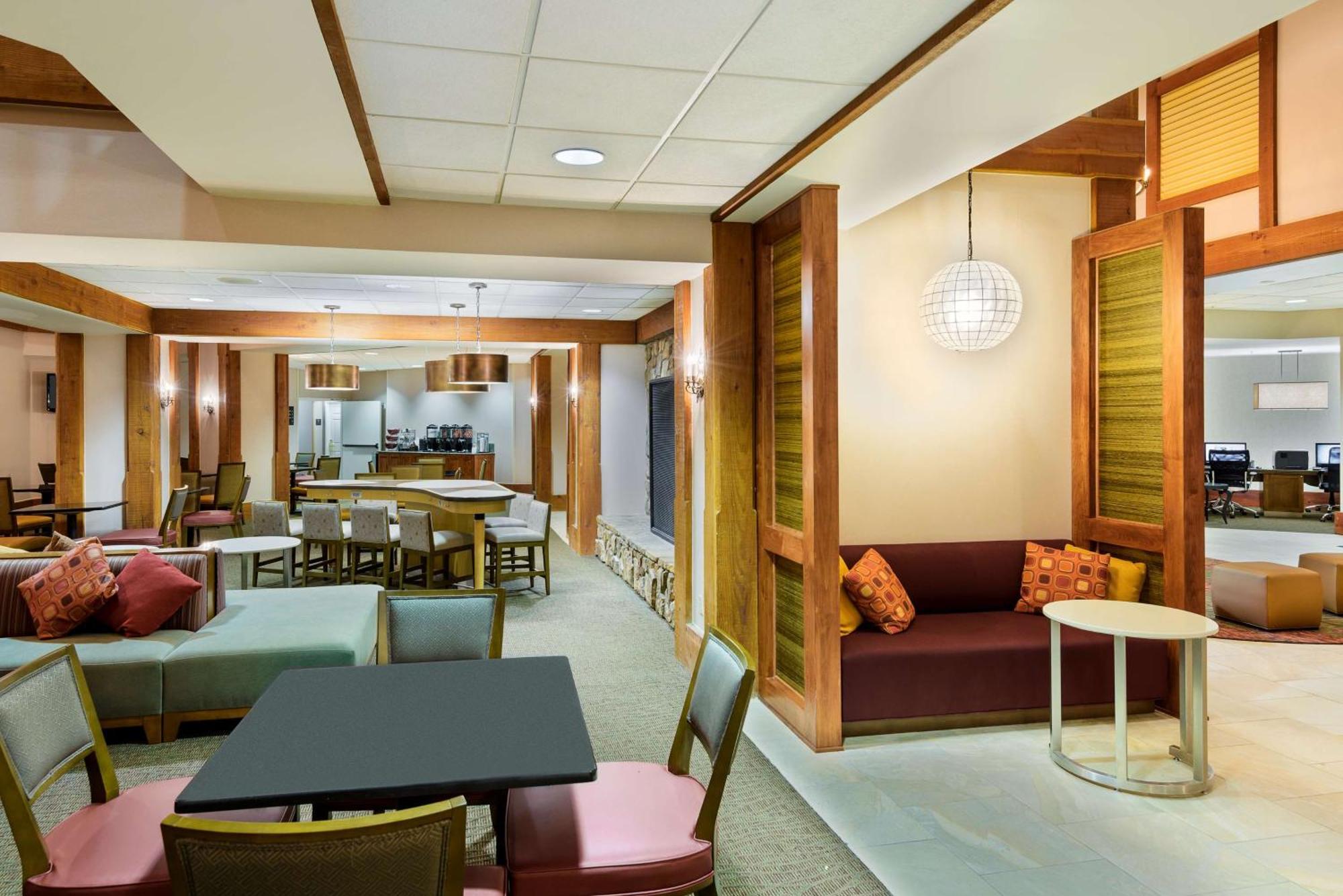โฮมวู้ด สวีท บาย ฮิลตัน รอลีจ์ แคร็บทรี แวลเลย์ Hotel ราลลี ภายนอก รูปภาพ