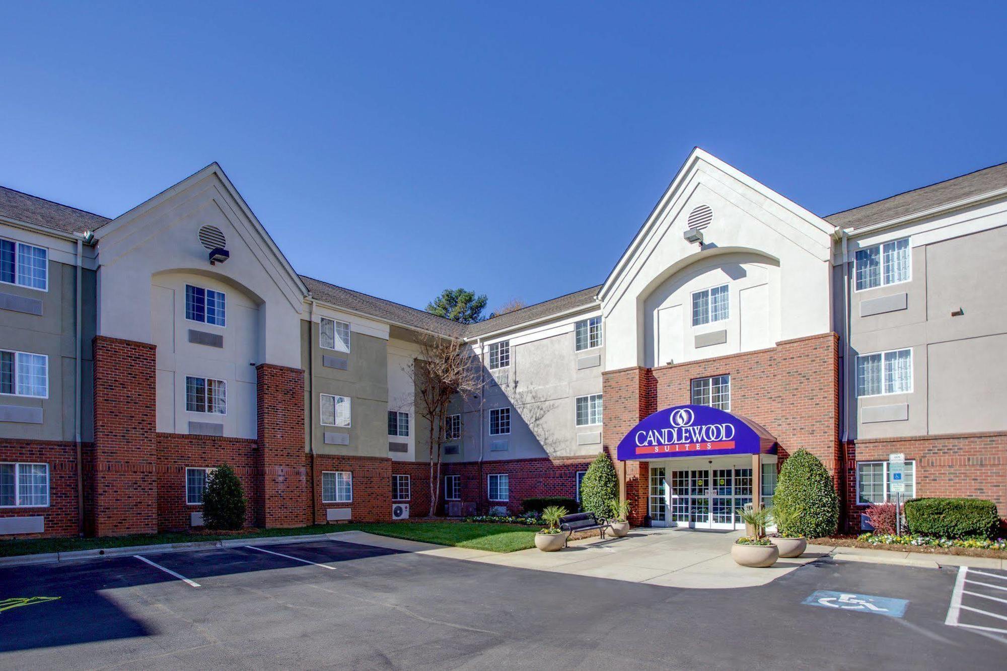 โฮมวู้ด สวีท บาย ฮิลตัน รอลีจ์ แคร็บทรี แวลเลย์ Hotel ราลลี ภายนอก รูปภาพ