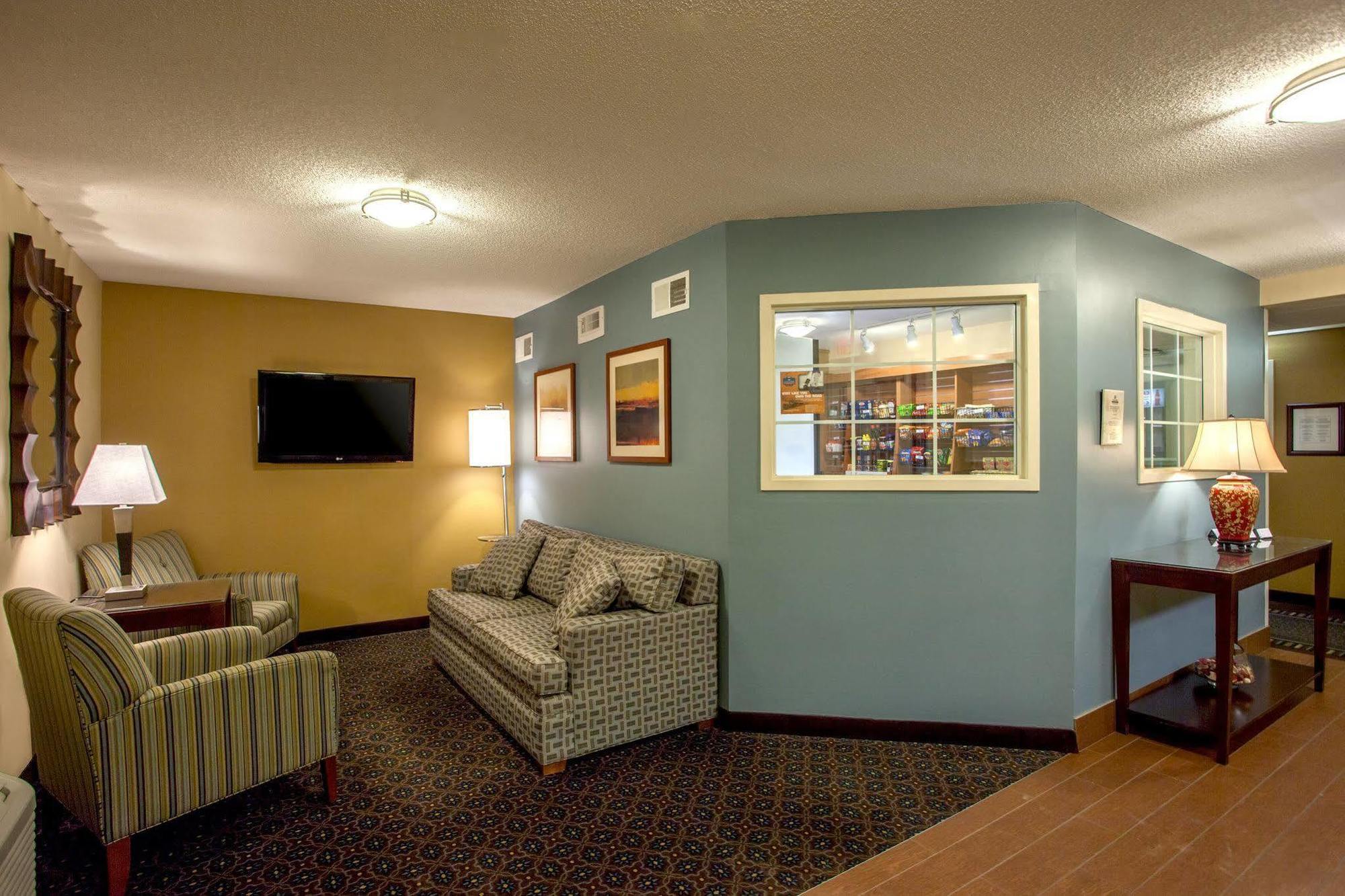 โฮมวู้ด สวีท บาย ฮิลตัน รอลีจ์ แคร็บทรี แวลเลย์ Hotel ราลลี ภายนอก รูปภาพ